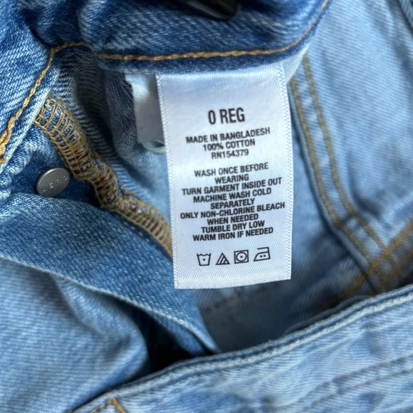 AEROPOSTALE super distressed boyfriend jeans - Picture 2 of 5